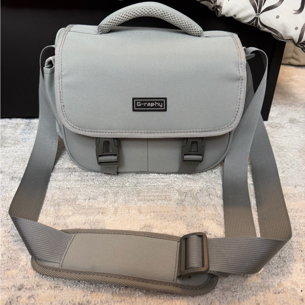 Light Gray Crossbody Camera Bag
